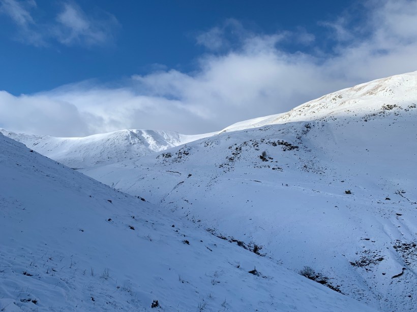 VO4mwdIKTTOg+Ml23Dsx2A